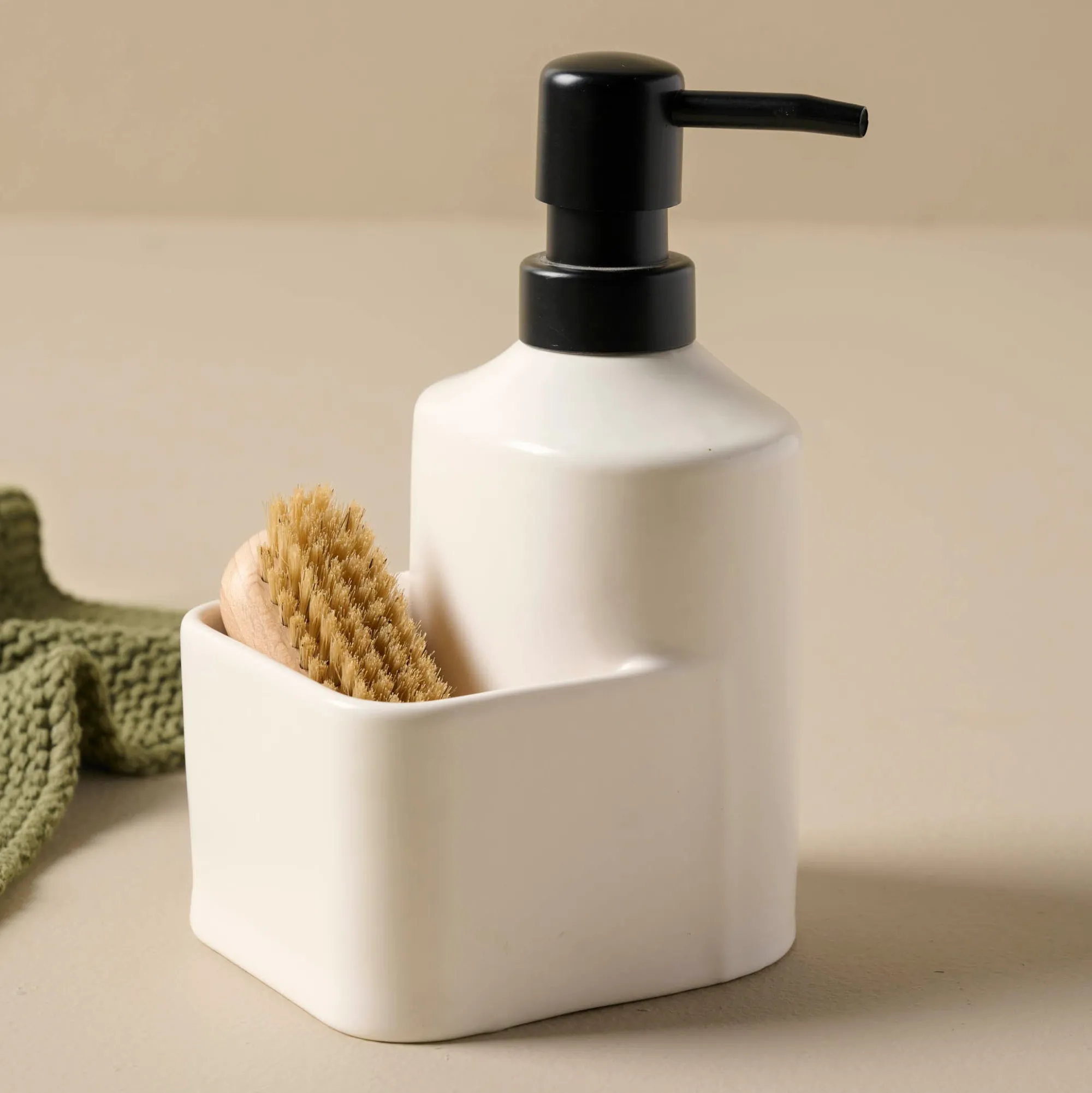 VND6290 Dayglow LLC Soap Caddy