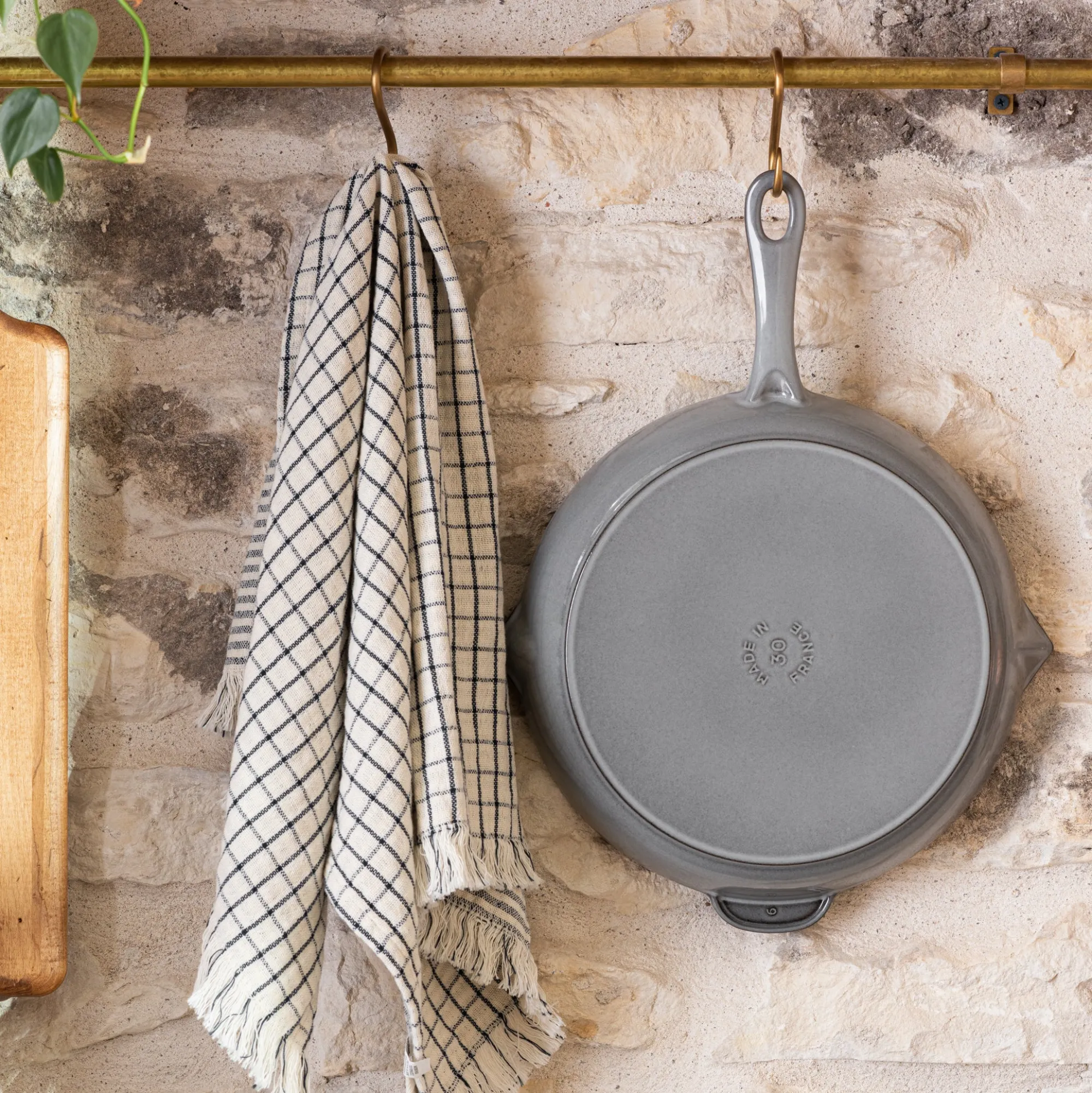 VND6265 Zwilling J.A. Henckels Staub 12 In. Frying Pan