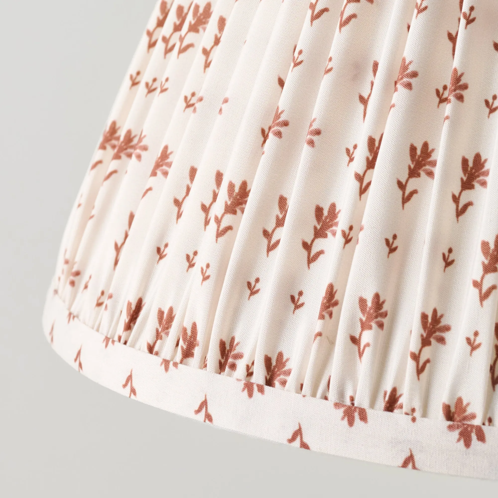 VND6475 StyleCraft Home Collection Taupe Blockprint Shade