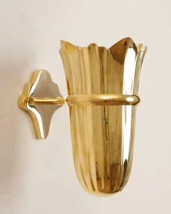 VND7371 True Home Decor Pvt Ltd Theresa Wall Mounted Solid Brass Vase
