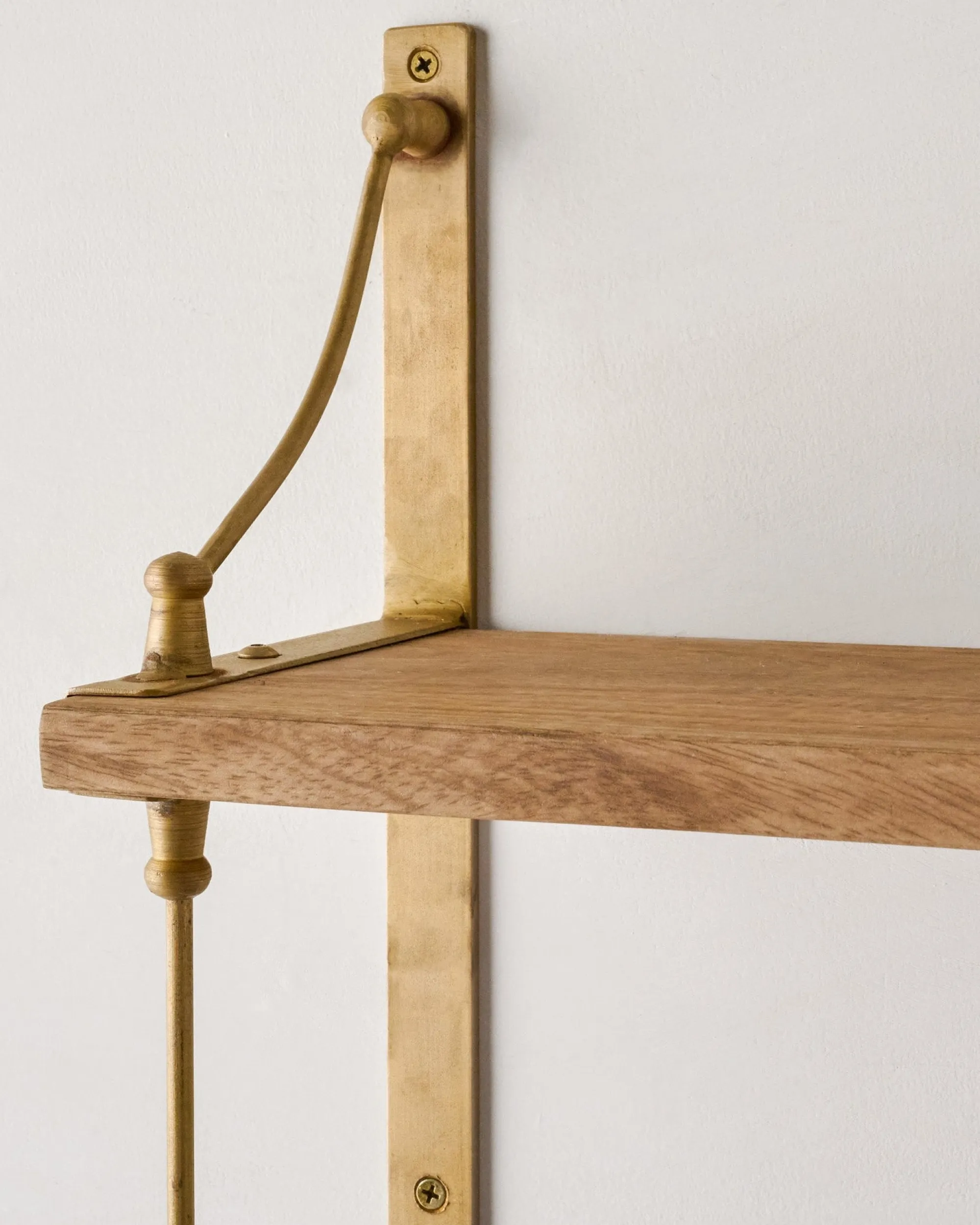 VND6622 ARVIND EXPO-CRAFTS Triple Parker Brass and Wood Shelf