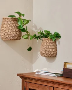 VND0092 Melrose International, LLC Tucker Woven Wall Planter
