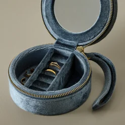 VND8845 Cecelia Designs Jewelry LLC. Velvet Stone Jewelry Travel Case