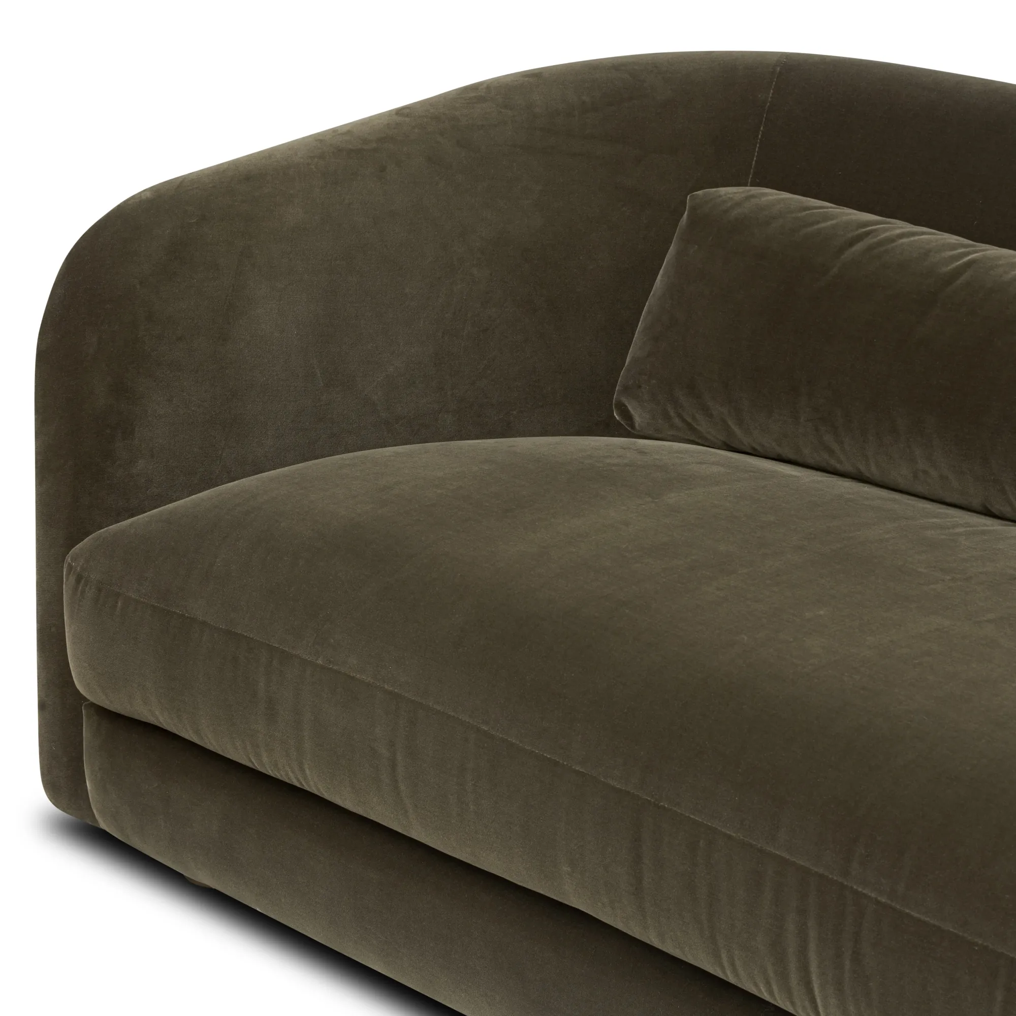 VND6200 Four Hands, LLC Veronica Sofa