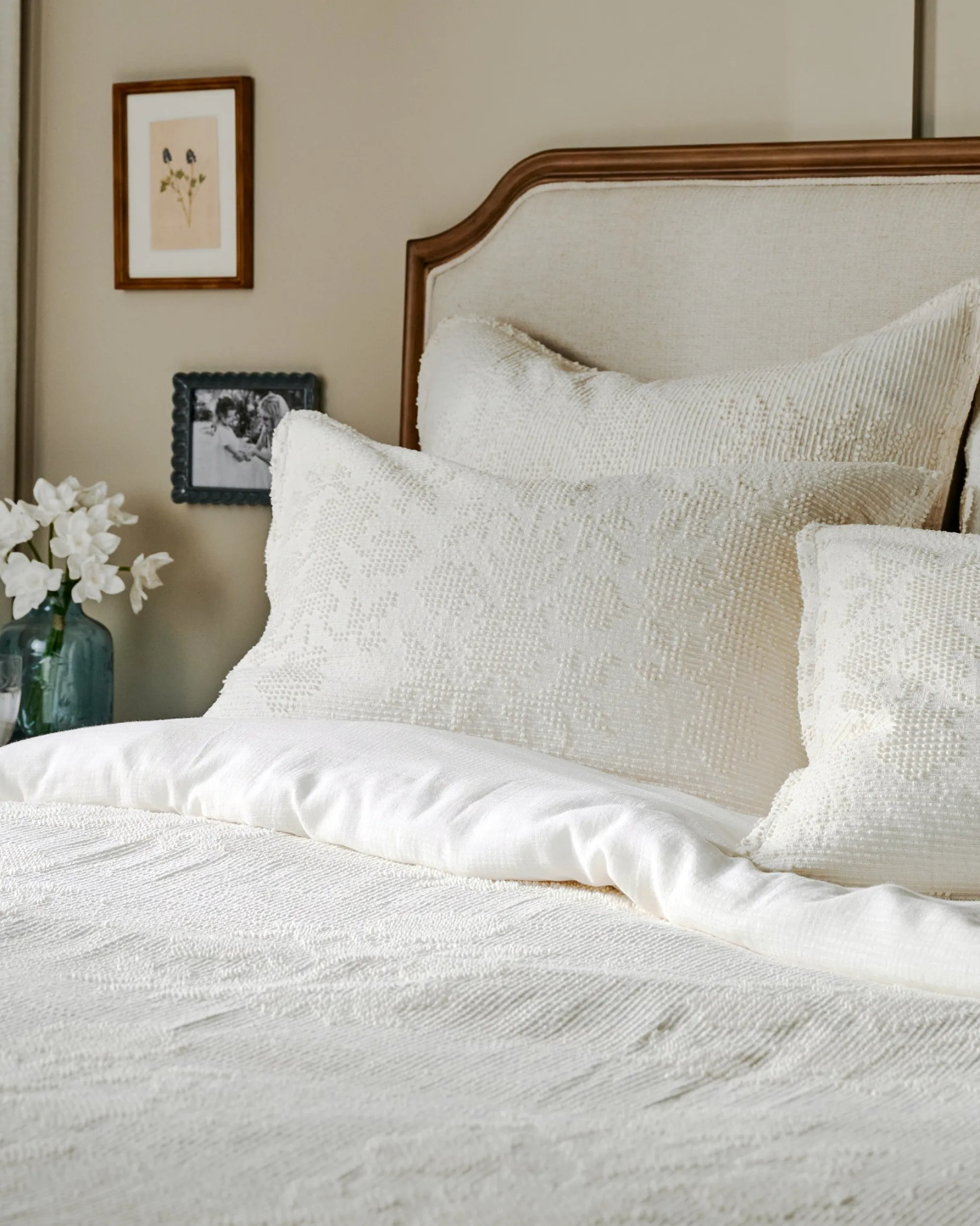 VND7018 Makerspalm, LLC Vintage Chenille Duvet