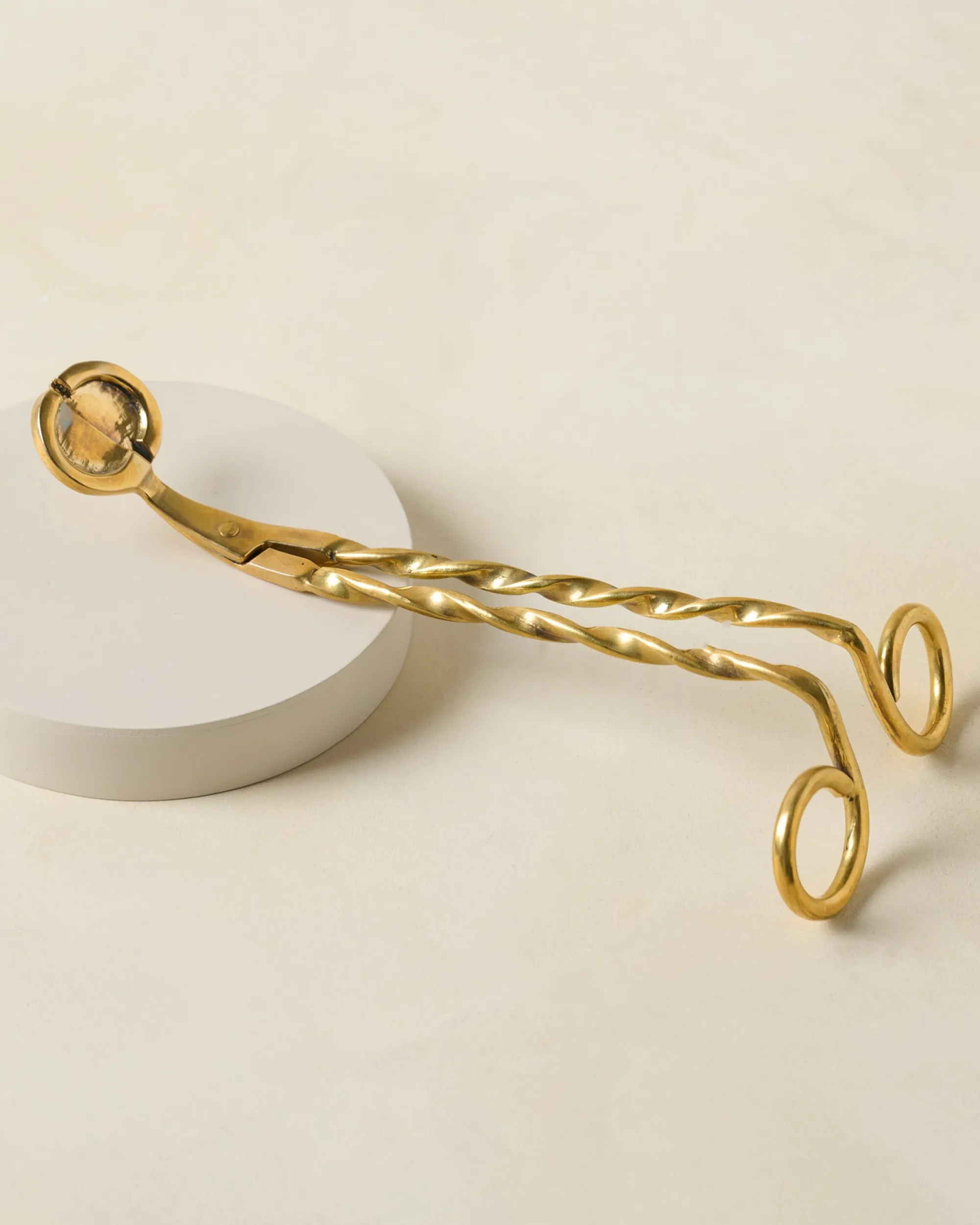 VND6624 GULATI EXPORTS Vintage Inspired Wick Trimmer