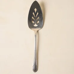 VND6901 Hester & Cook Design Group Vintage Pie Server
