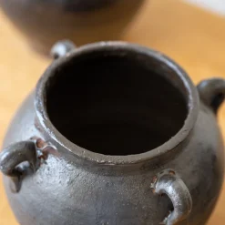 VND0164 Creative Co-op Inc Warrenton Found Clay Jar