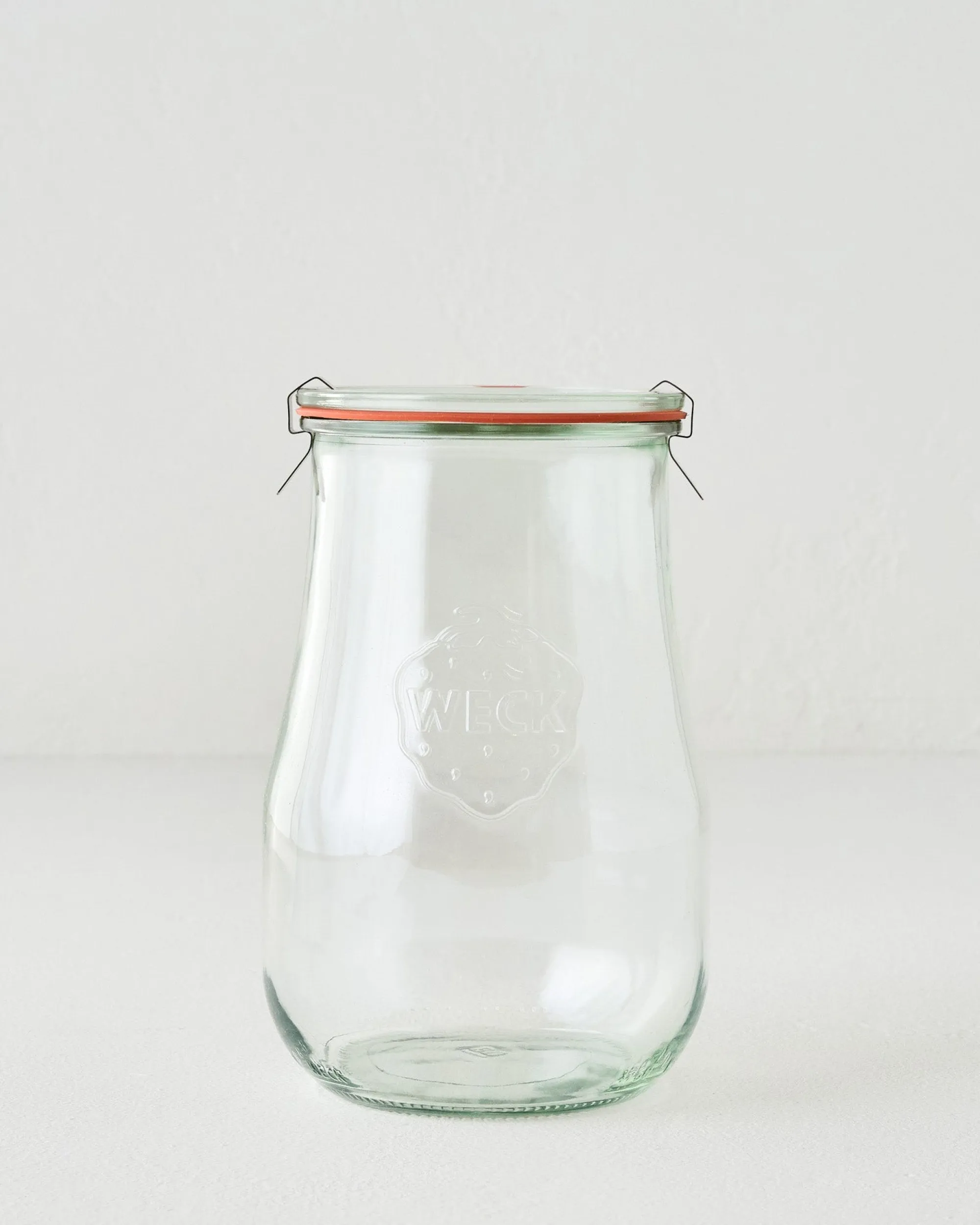 VND7207 Glashaus Inc. Weck 738 1 1/2 L Tulip Jar