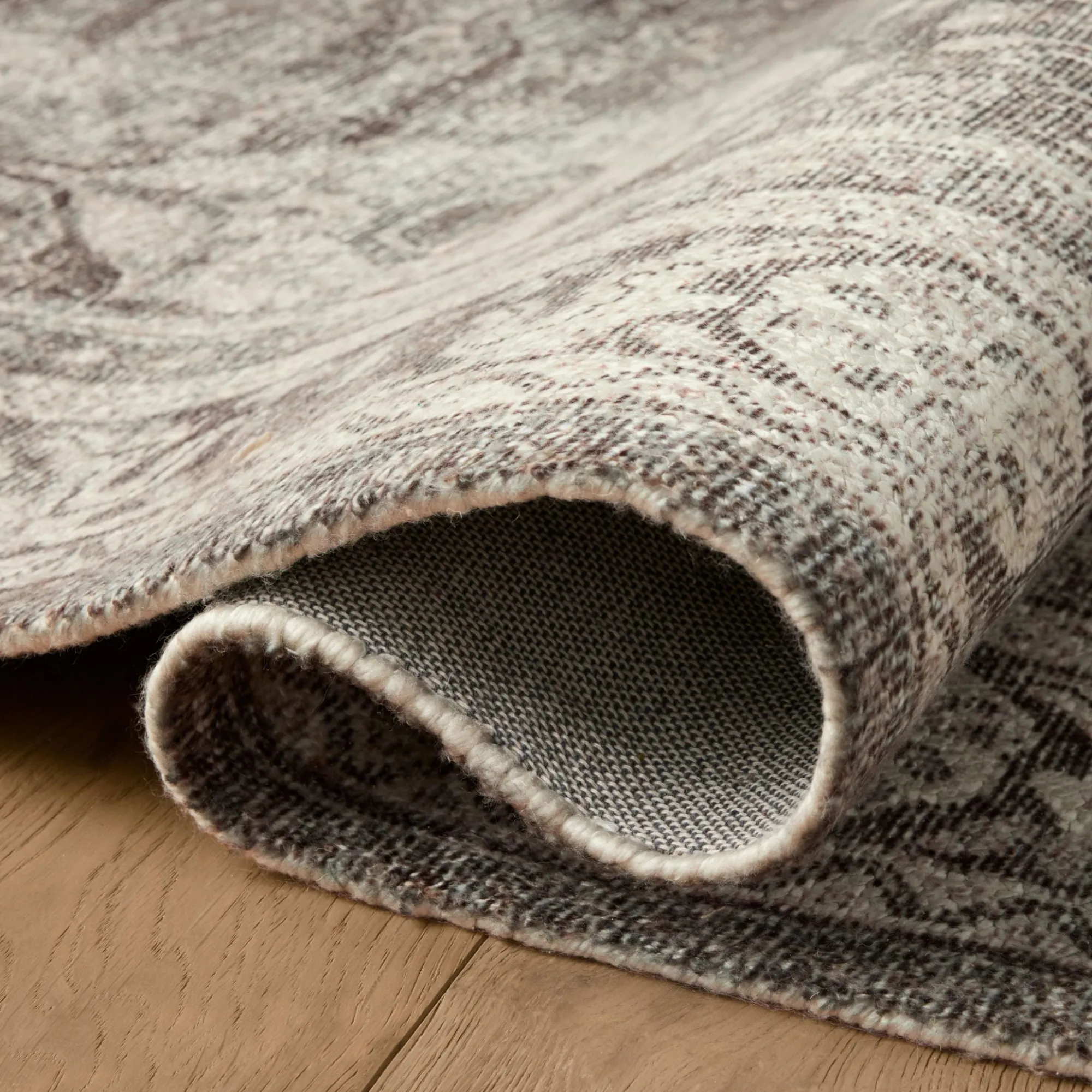 VND0086 Loloi Inc Wimberly Ink Bone Rug